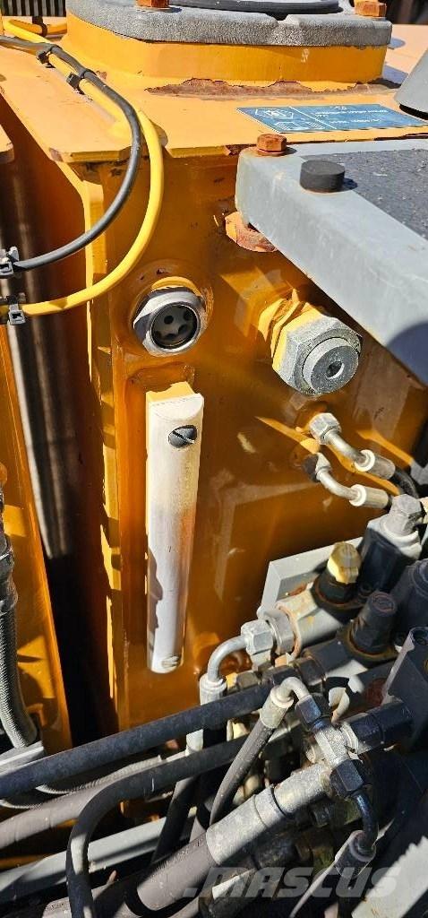 Liebherr LH 22 M Atık taşıma araçları