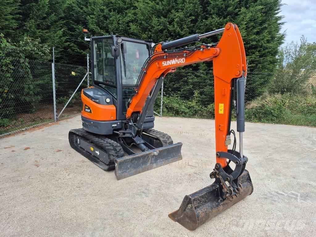Sunward SWE 25 UF Mini ekskavatörler, 7 tona dek