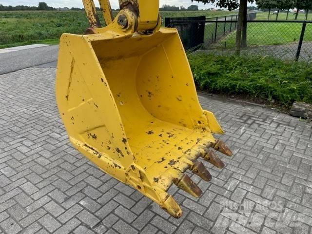 Komatsu PC60-5 Paletli ekskavatörler