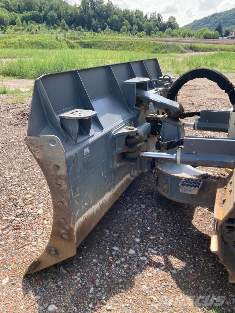 Liebherr PR 716 XL Paletli dozerler