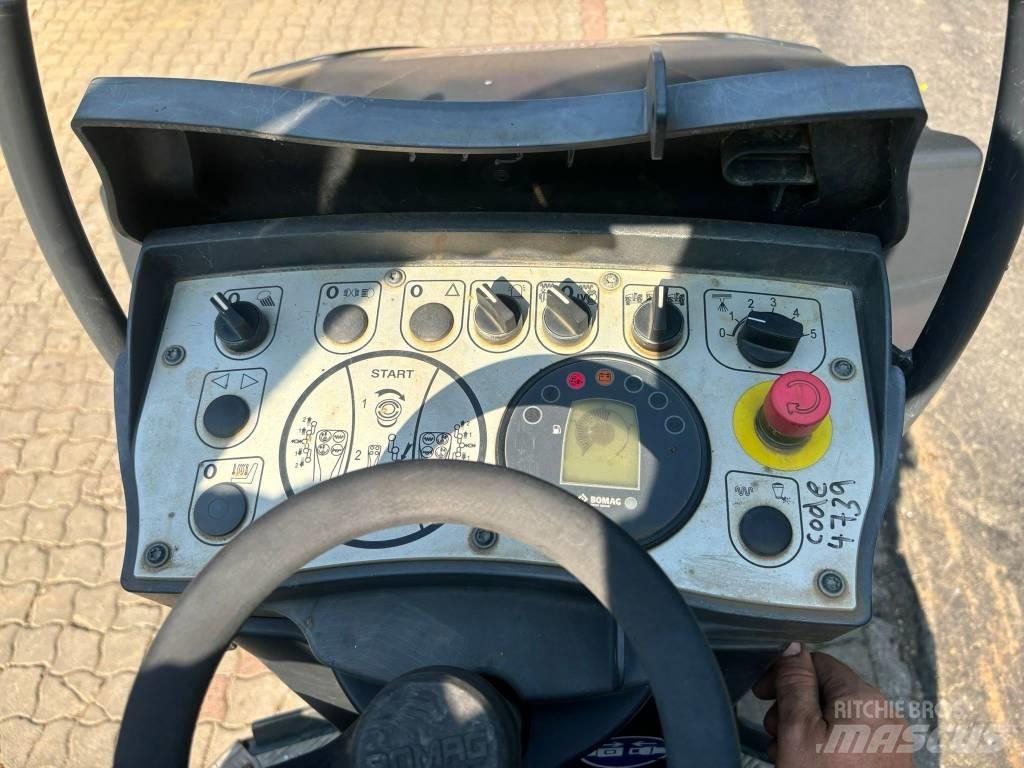 Bomag BW 120 AD-5 Çift tamburlu silindirler