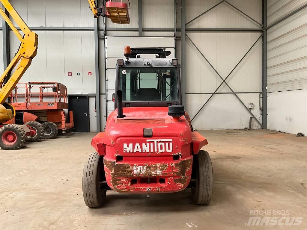 Manitou MC 40 Arazi tipi forklift