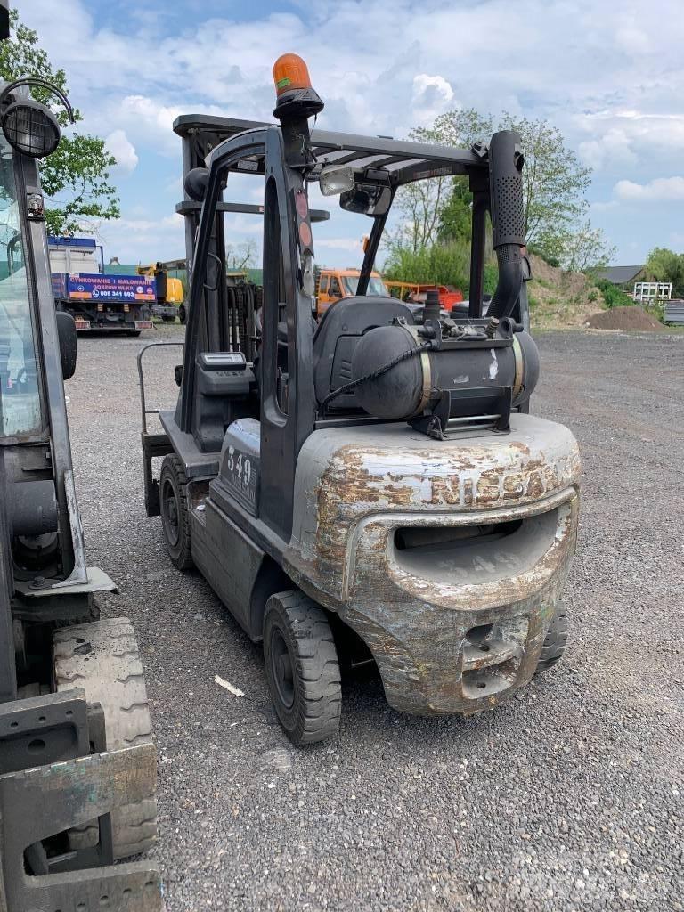 Nissan U1D2A25PQ LPG'li forkliftler