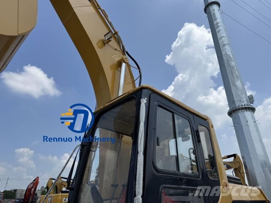 CAT 320 B L Paletli ekskavatörler