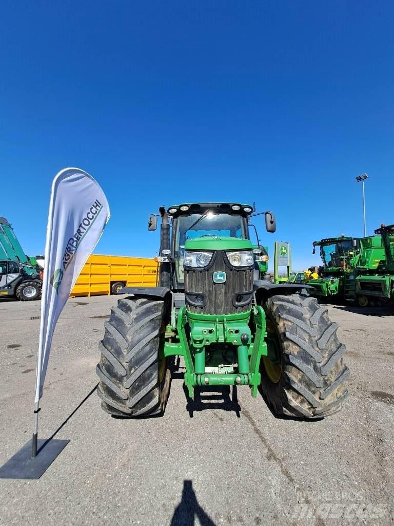 John Deere 6210 R Traktörler