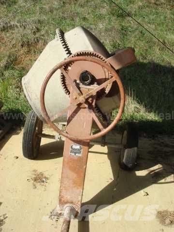 Müller SIZE C7 Beton / harç karıştırıcılar