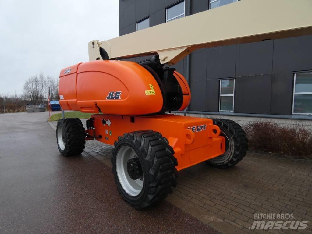 JLG 860 SJ Bomlift Körüklü personel platformları