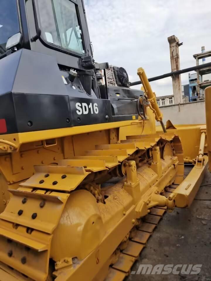 Shantui SD 22 Paletli dozerler