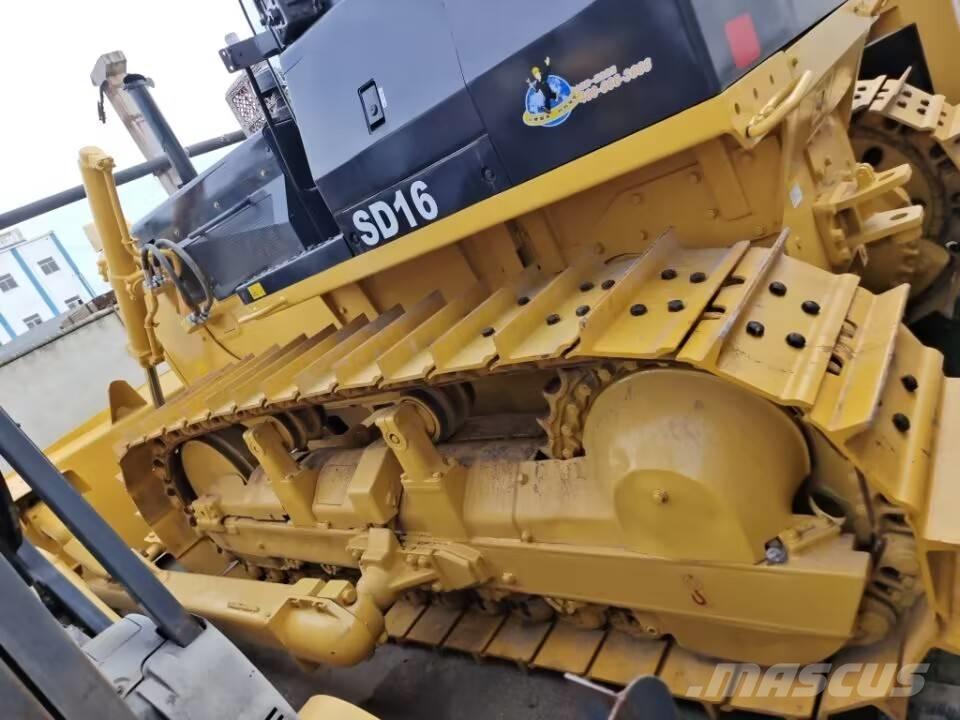 Shantui SD 22 Paletli dozerler