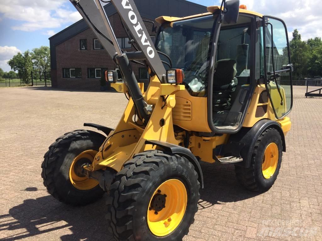 Volvo L 25 F Tekerlekli yükleyiciler