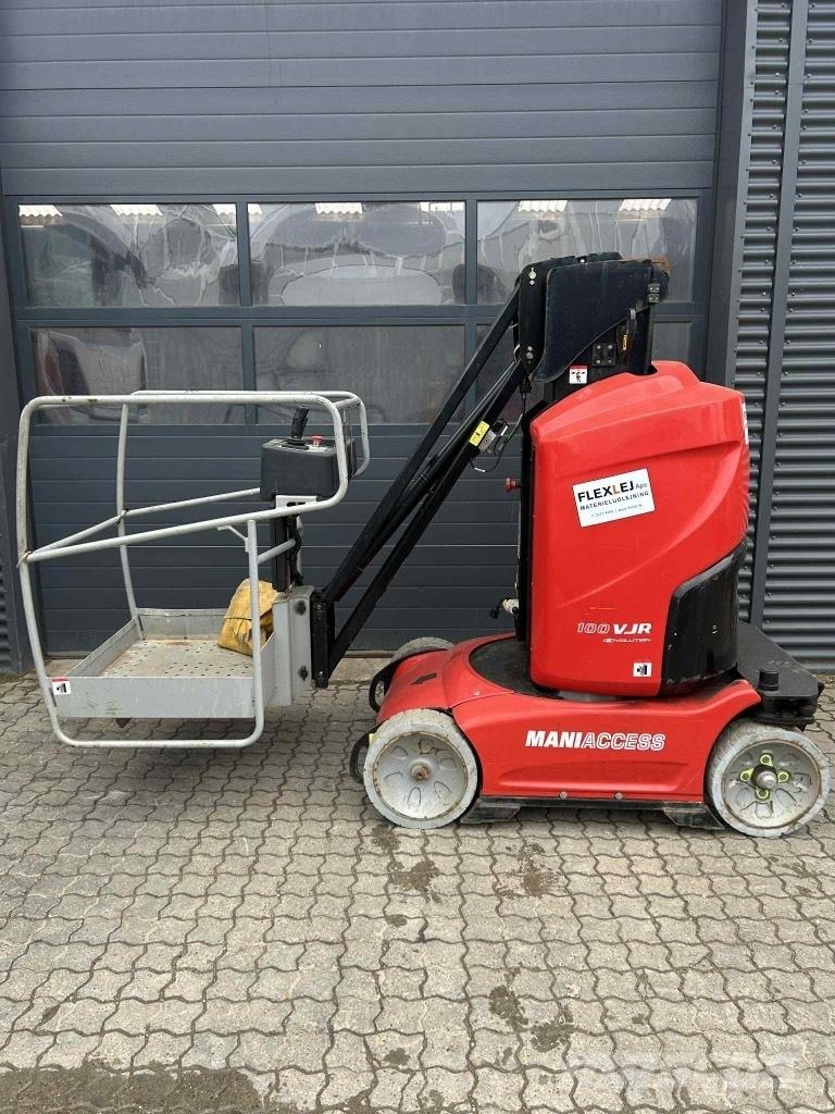 Manitou 100 VJR Personel Platformları ve Cephe Asansörleri
