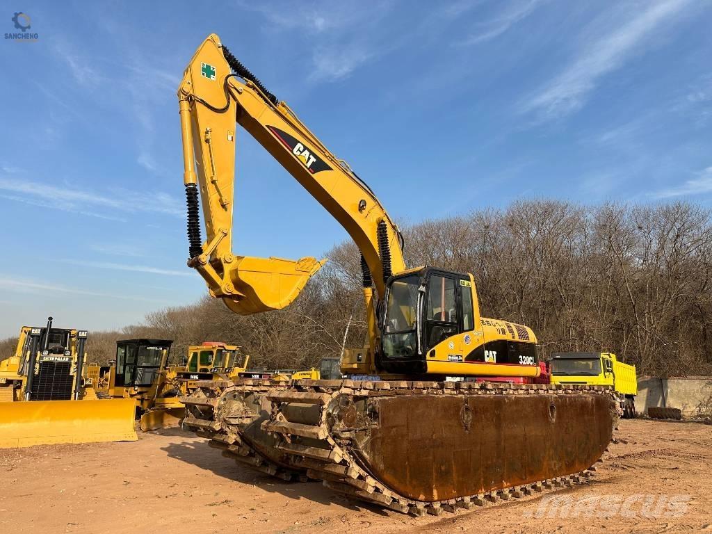 CAT 320 C L Amfibi Ekskavatörler