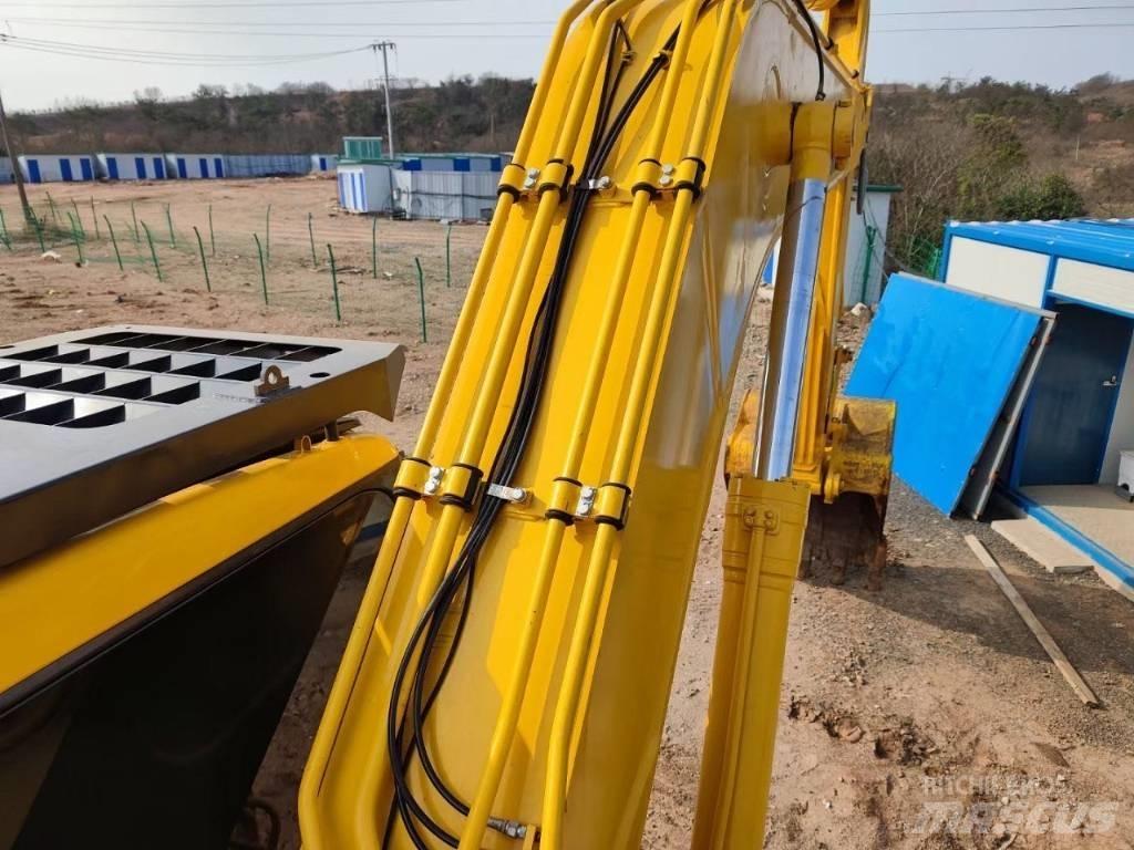 Komatsu PC 270 Paletli ekskavatörler
