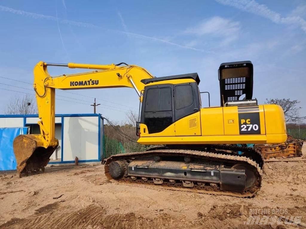 Komatsu PC 270 Paletli ekskavatörler