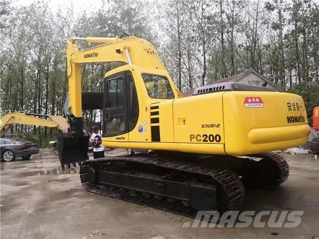 Komatsu pc200-6 Paletli ekskavatörler