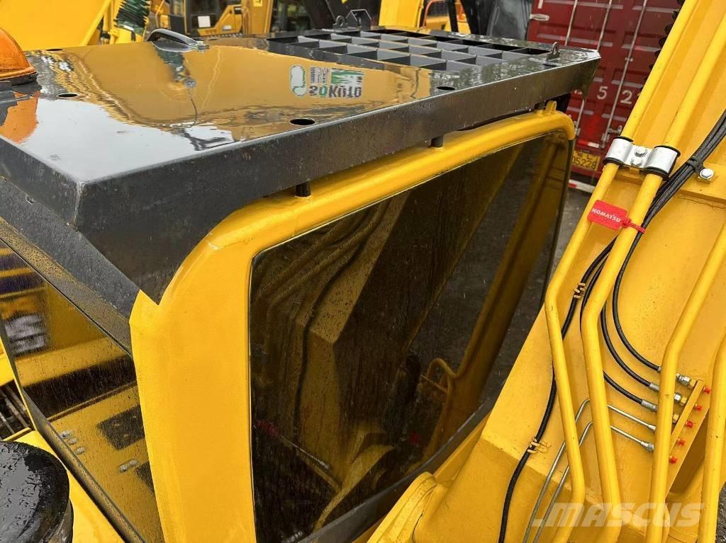 Komatsu PC 200 Paletli ekskavatörler