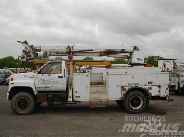 Altec D845B Araç üstü platformlar