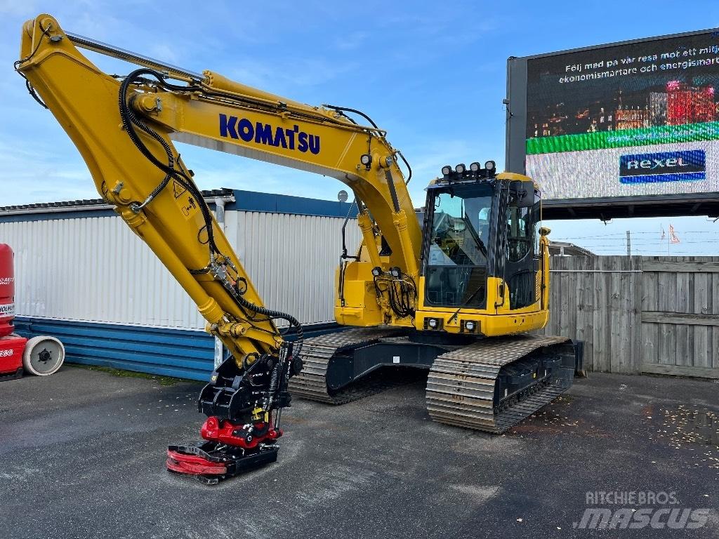 Komatsu PC138US-11 Paletli ekskavatörler
