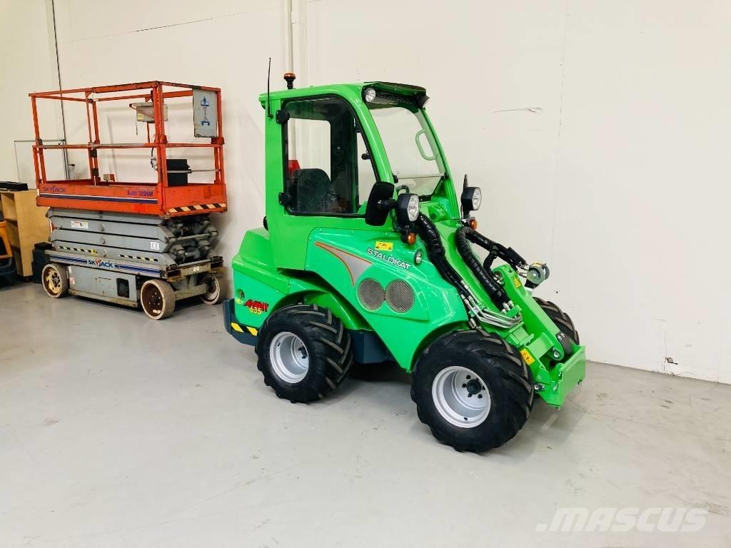 Avant 635 Mini yükleyiciler