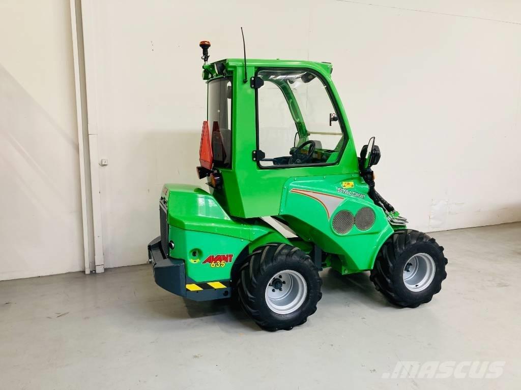 Avant 635 Mini yükleyiciler