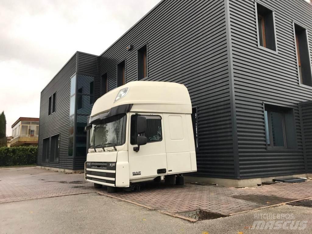 DAF XF 105 Euro 5 Kabinler