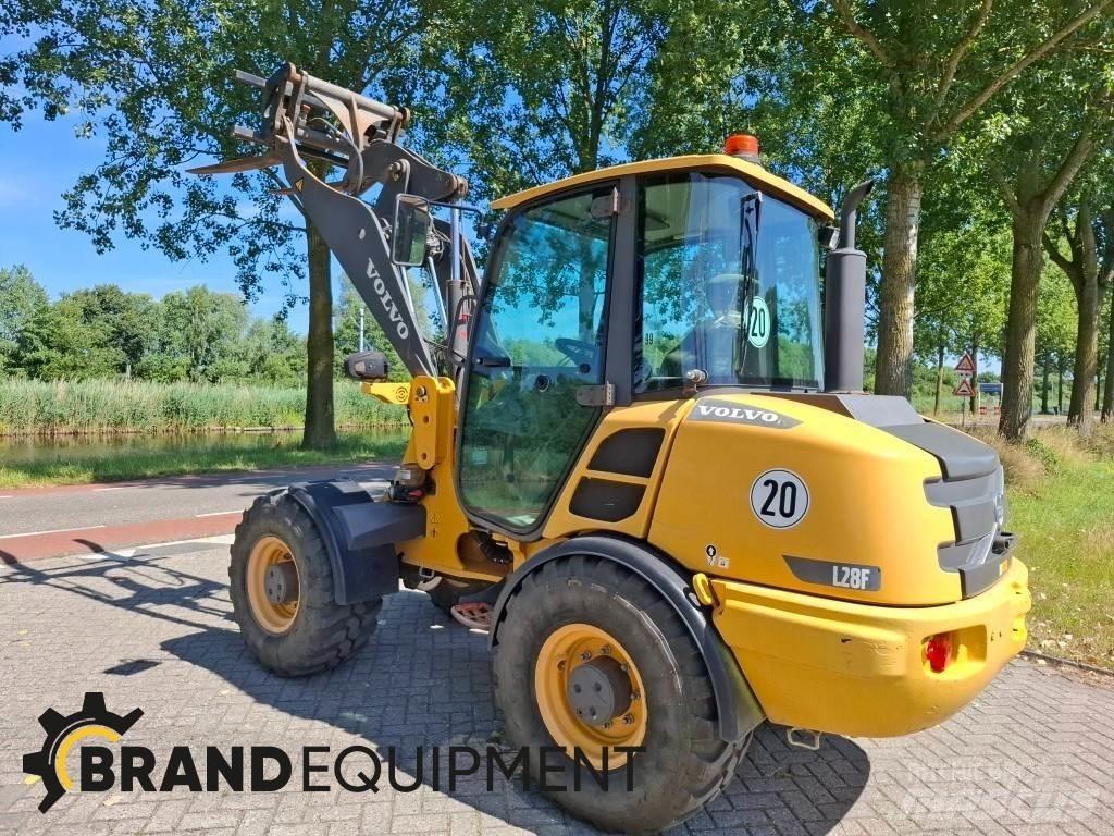 Volvo L28F Tekerlekli yükleyiciler