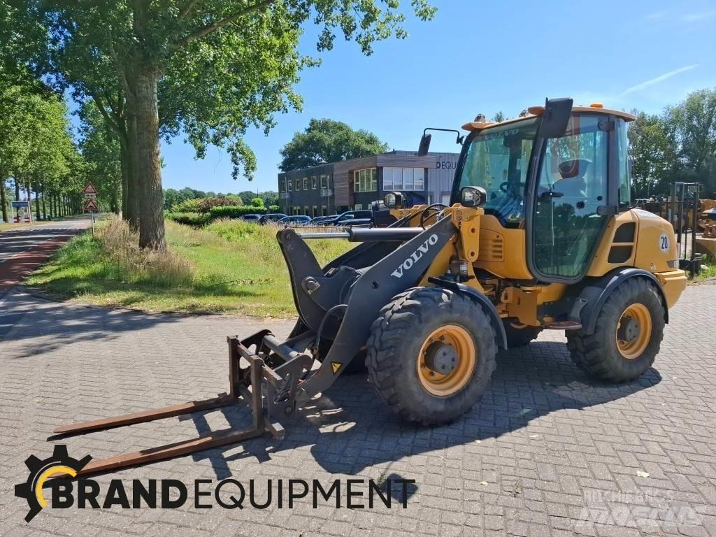 Volvo L28F Tekerlekli yükleyiciler