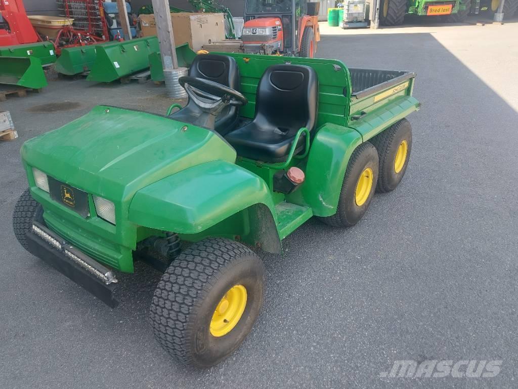 John Deere Gator 4x4 Diger yol bakim makinalari