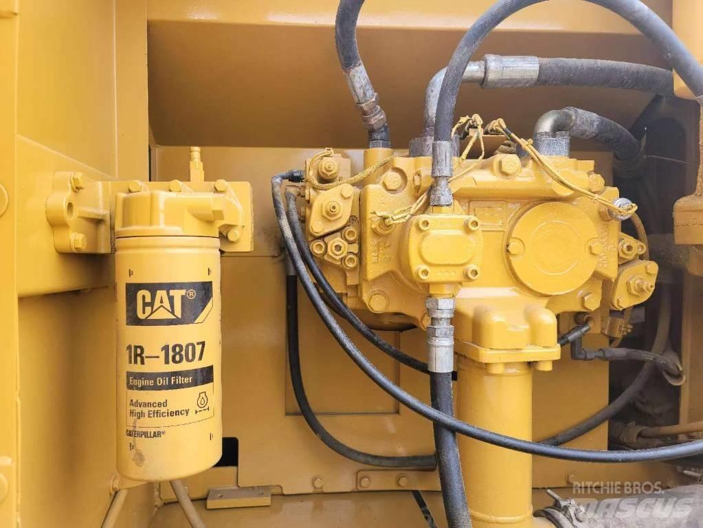 CAT 325 D Paletli ekskavatörler