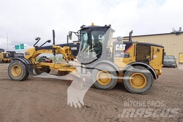 CAT 140M Greyderler