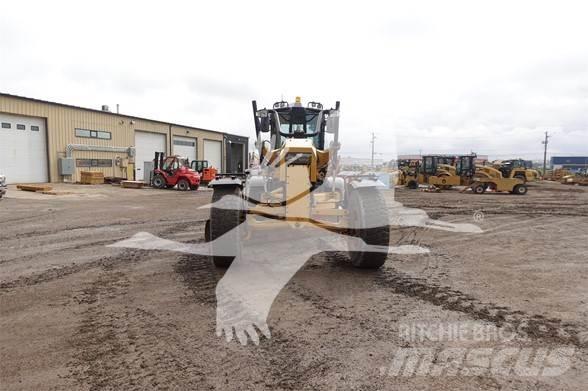 CAT 140M Greyderler