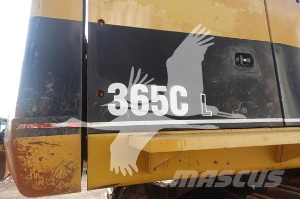 CAT 365C Paletli ekskavatörler