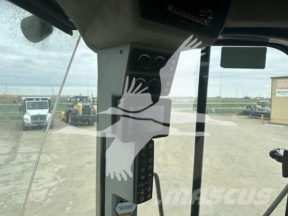 CAT 966M Tekerlekli yükleyiciler