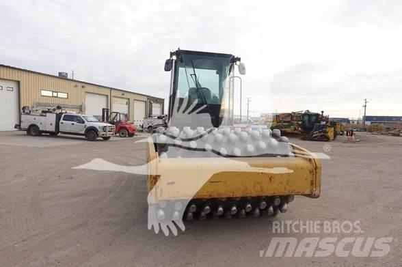 CAT CP-573E Tek tamburlu silindirler