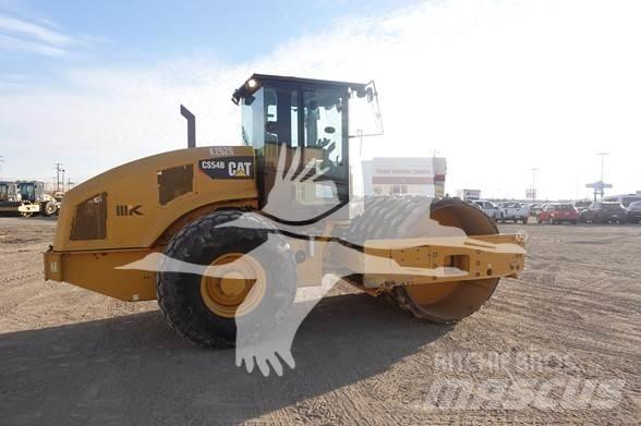 CAT CS54B Tek tamburlu silindirler