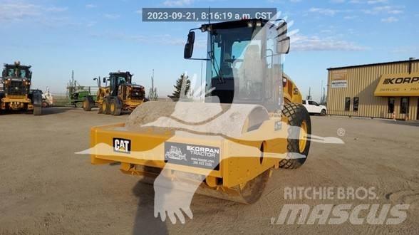 CAT CS68B Tek tamburlu silindirler