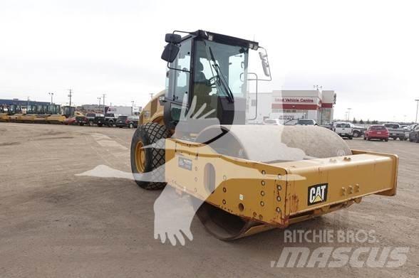 CAT CS74B Tek tamburlu silindirler