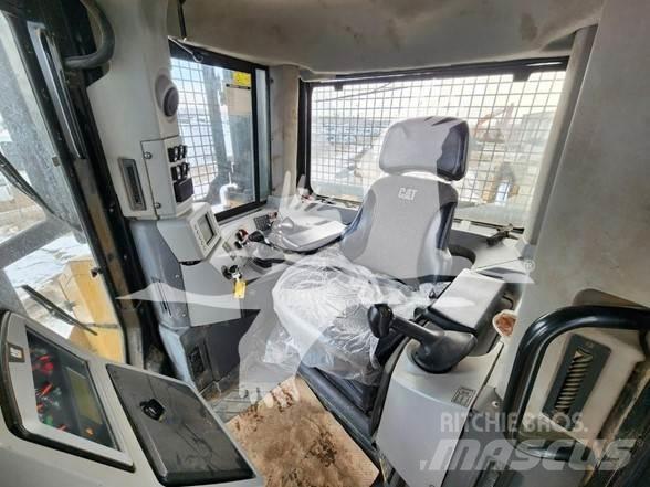 CAT D8T Paletli dozerler