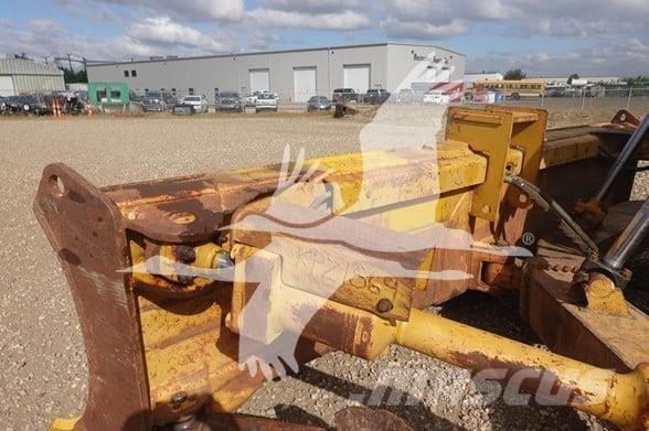 CAT D8T Paletli dozerler