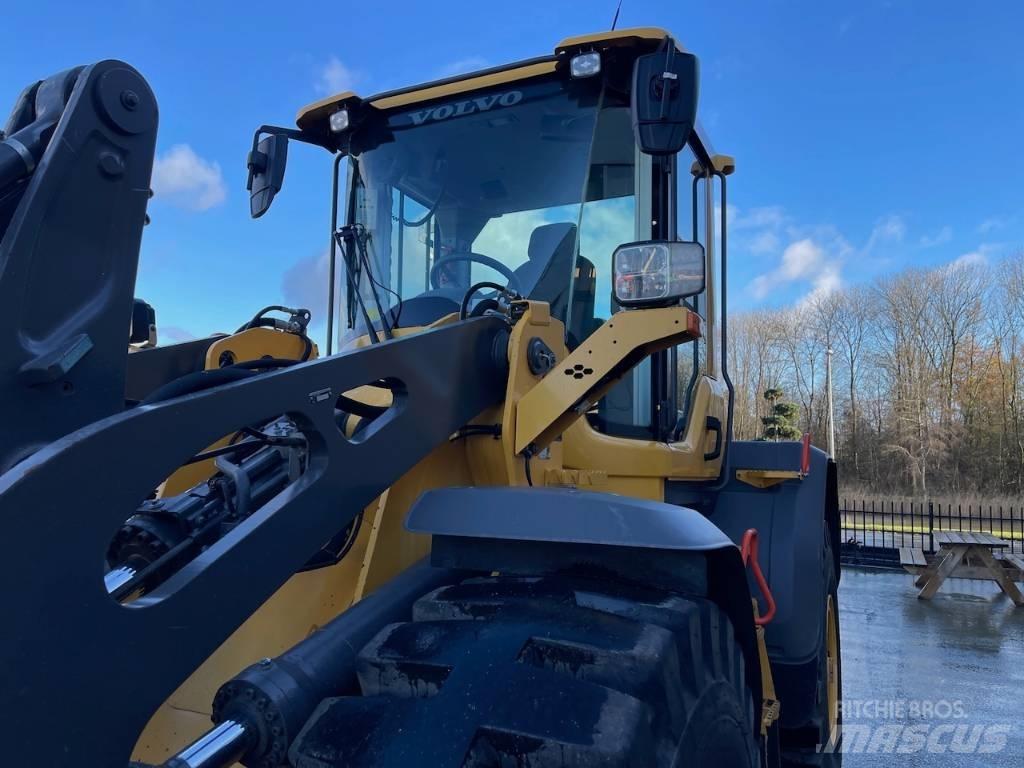 Volvo L 90 H Tekerlekli yükleyiciler