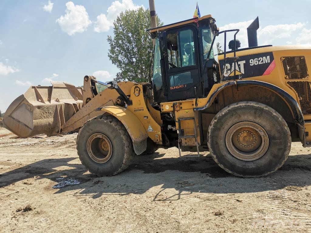 CAT 962 M Tekerlekli yükleyiciler