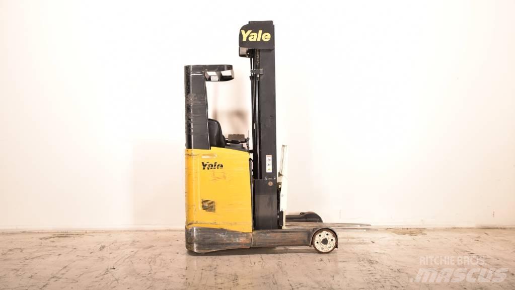 Yale MR 14 Reach truck - depo içi istif araçları
