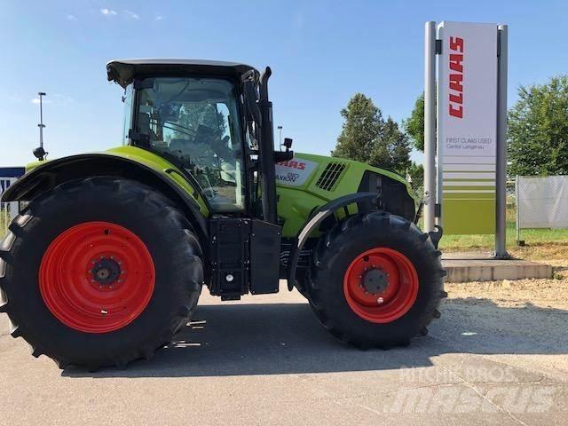 CLAAS AXION 810 Traktörler