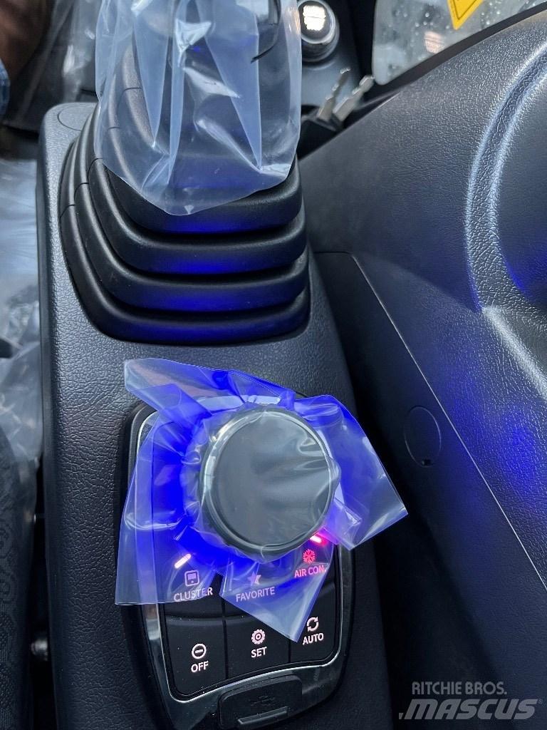 CASE WX 155E SR Lastik tekerli ekskavatörler