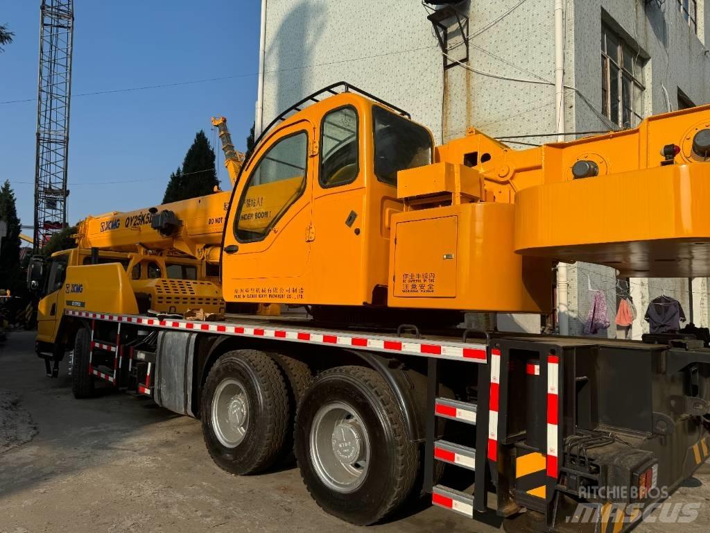 XCMG QY 25 K Yol-Arazi Tipi Vinçler (AT)