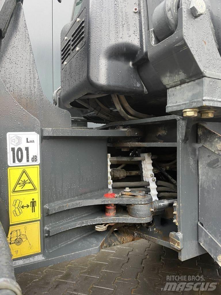 Komatsu WA80-6 Tekerlekli yükleyiciler