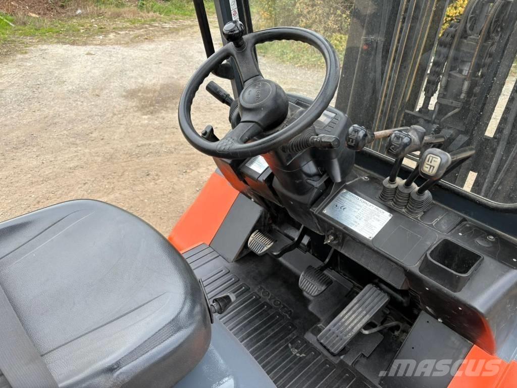 Toyota 7 FDA 50 Dizel forkliftler