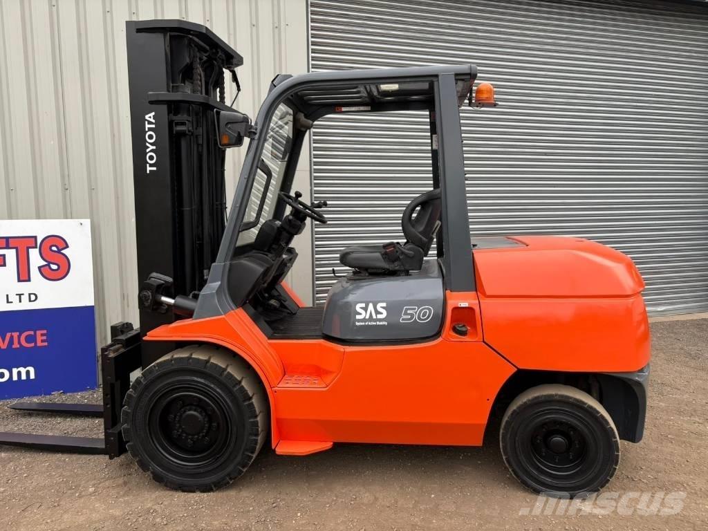 Toyota 7 FDA 50 Dizel forkliftler