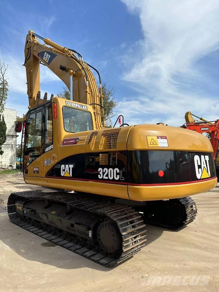 CAT 320 C L Paletli ekskavatörler