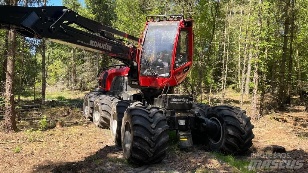 Komatsu 931 XC Biçerdöverler